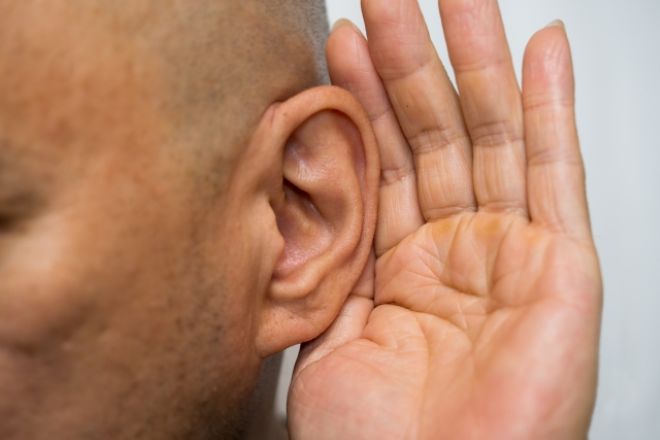 【盗聴されているかも？】別居中の夫による監視の証拠を掴み、離婚調停を有利に｜探偵調査事例