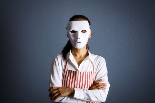 親友が繰り返す「離婚したら?」の真意とは|友人の離婚誘導の意図を探る探偵利用事例